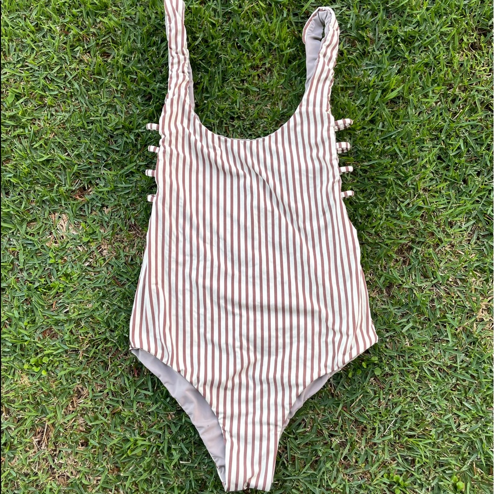 San Lorenzo One Piece